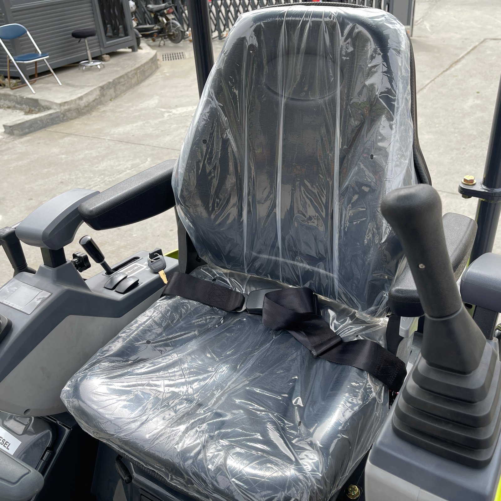 2-ton mini crawler excavator with Yanmar Euro 5 engine - Image 7