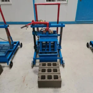 Mobile diesel brick making machine, semi-automatic