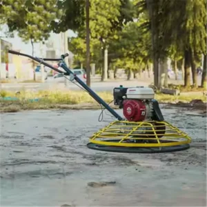 Petrol power trowel for concrete floor finishing